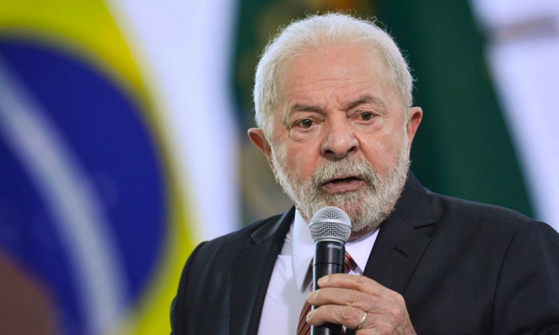 Lula veta R$ 5,6 bilhões em emendas no Orçamento, e Congresso articula  derrubada